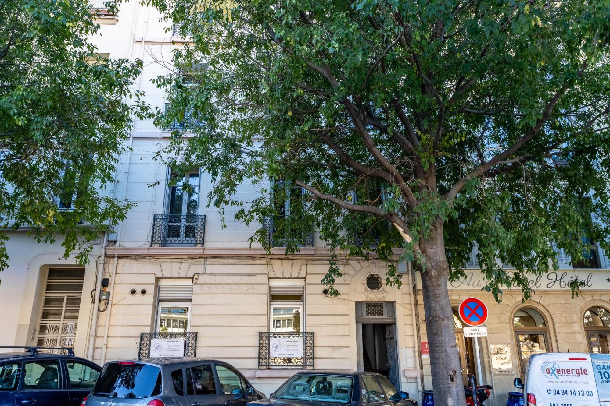 L'Haussmannien - Appartement Standing - Hypercentre Toulon Exterior photo